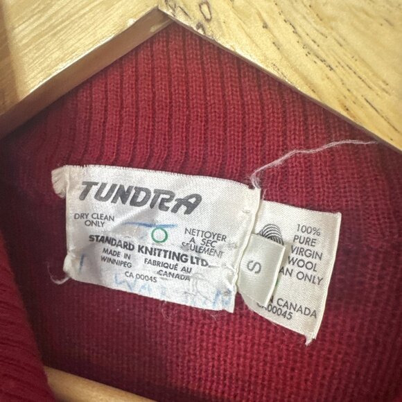 Vintage Tundra Wool Zip Cardigan Men’s S Red White Trim Canada Preppy Curling - Picture 2 of 5